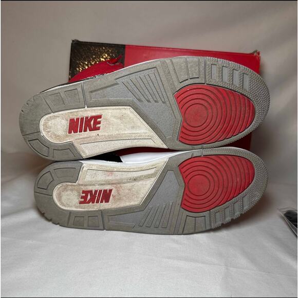 Size 10 - Nike Air Jordan 3 Retro SE Unite Men's Shoes Ships Now - Picture 6 of 10
